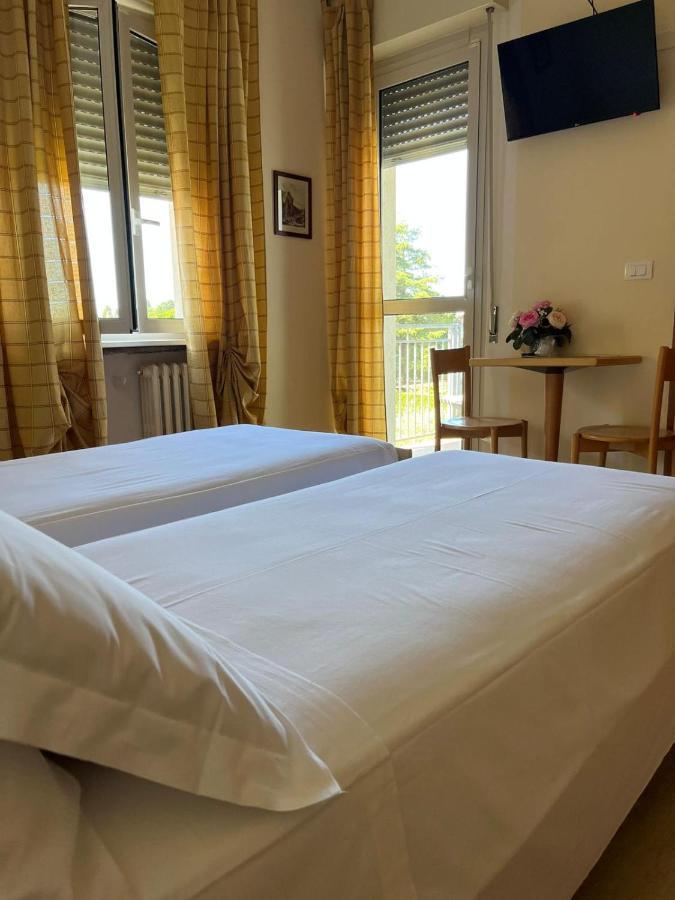 Albergo Aquila لاتيزي المظهر الخارجي الصورة